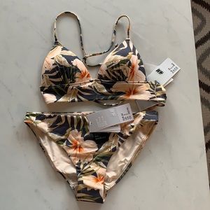 H&M floral bikini